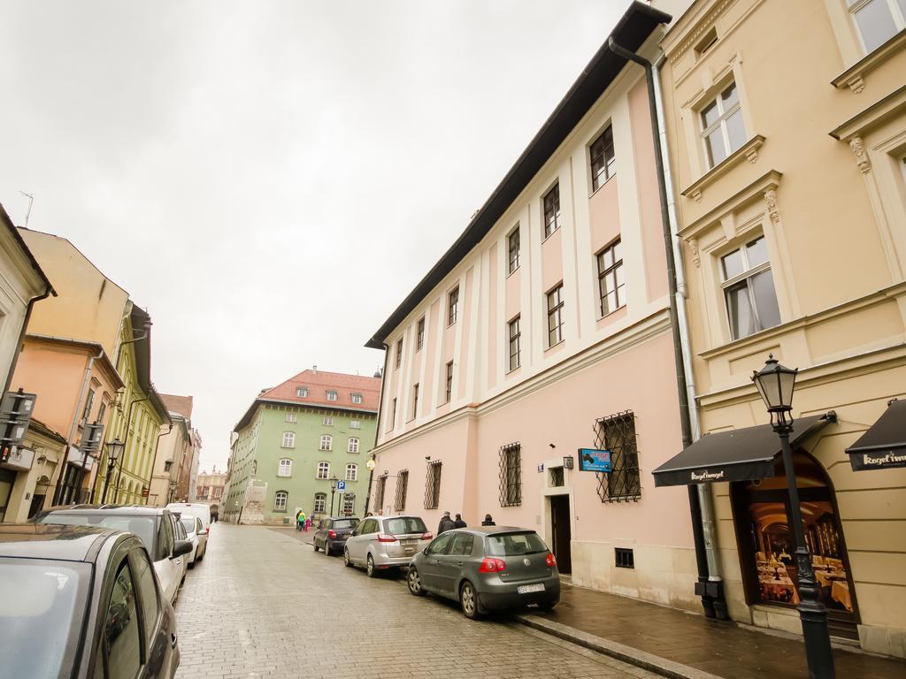 Place 4 You Apartments Krakau Exterior foto